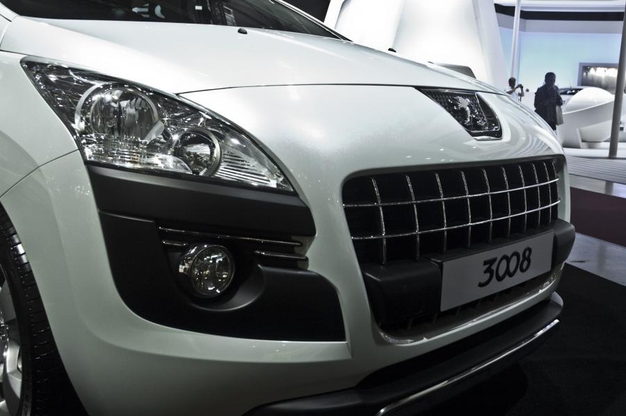  Peugeot 3008 2010 года  (фото 81 из 148)